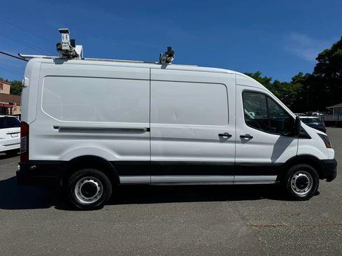 Used 2020 Ford Transit 250 Medium Roof w/ Load Area Protection Package RWD image 4