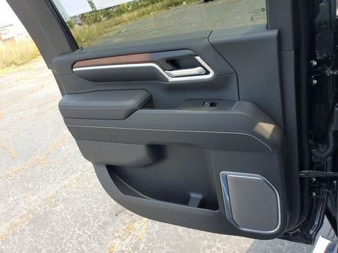 New 2026 GMC Sierra 2500 Denali AWD/4WD image 13