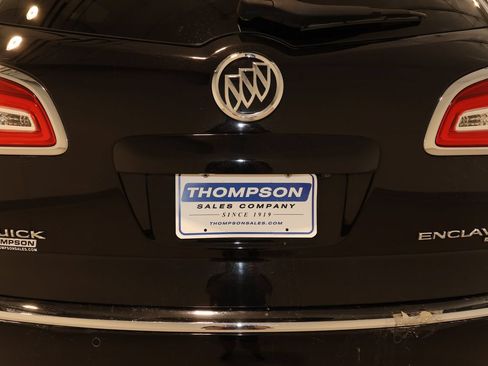 Used 2017 Buick Enclave Premium w/ Experience Buick Package AWD/4WD image 23
