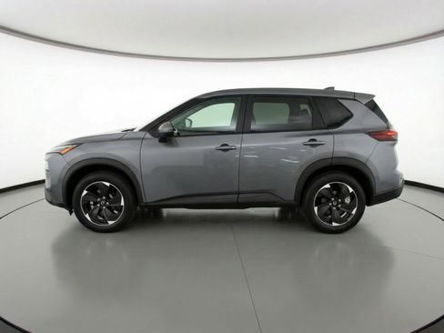 Used 2025 Nissan Rogue SV FWD image 5
