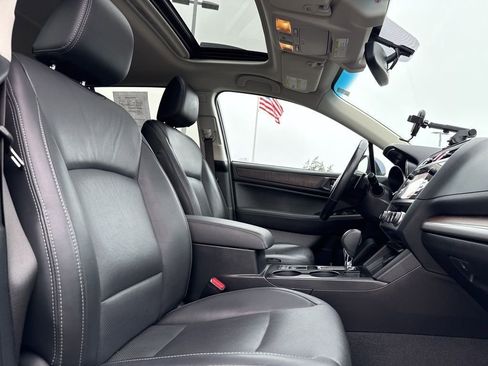 Used 2016 Subaru Outback 2.5i Limited image 5