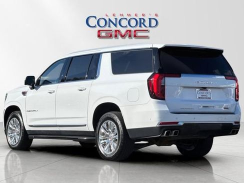 Used 2025 GMC Yukon XL Denali image 6