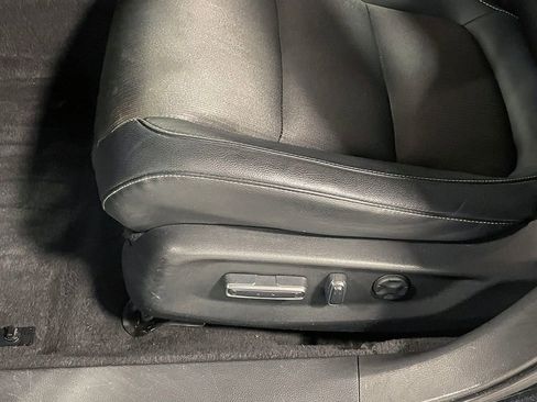 Used 2018 Honda Accord Sport image 22