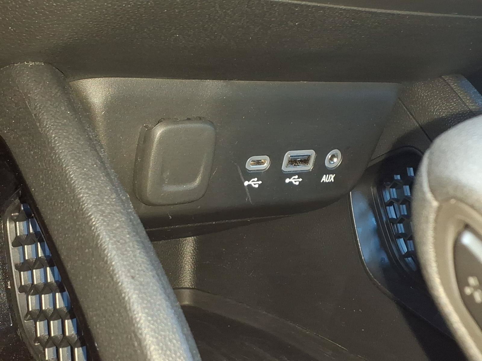 Used 2023 Chevrolet TrailBlazer LT FWD image 15
