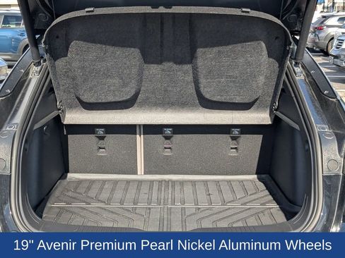 Used 2025 Buick Envista Avenir image 13