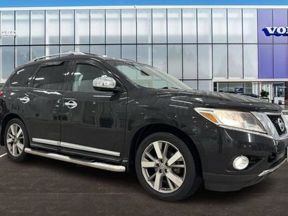 Used 2016 Nissan Pathfinder Platinum w/ Cargo Package