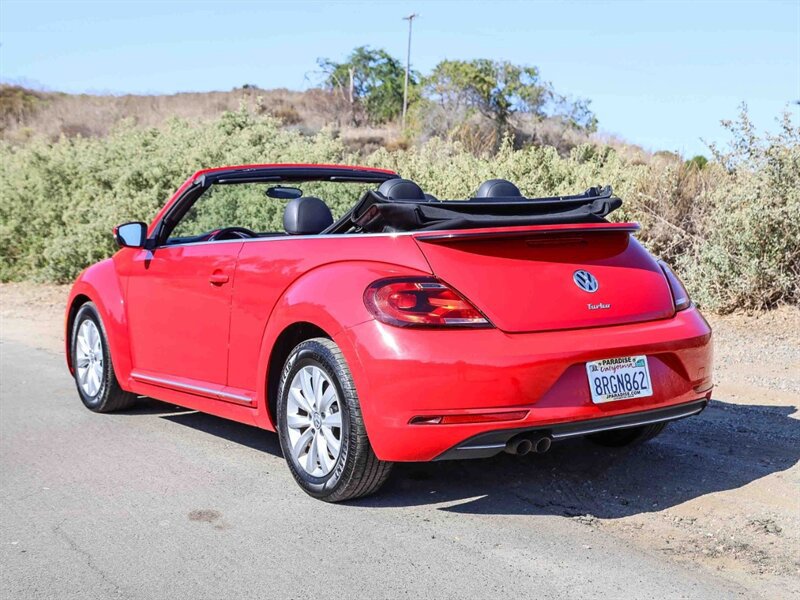 Used 2018 Volkswagen Beetle 2.0T S FWD image 4