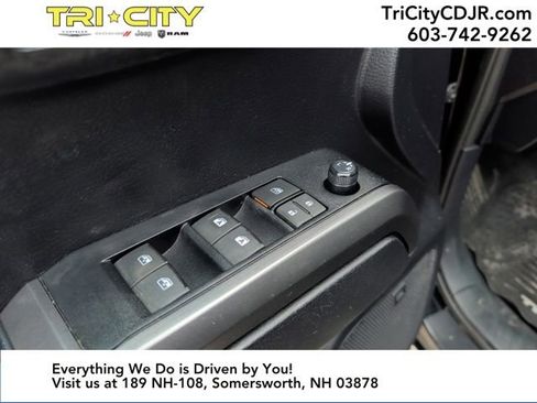 Used 2020 Toyota Tacoma TRD Sport w/ TRD Premium Sport Package image 17