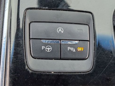 Used 2019 Ford Edge ST w/ Equipment Group 401A image 17