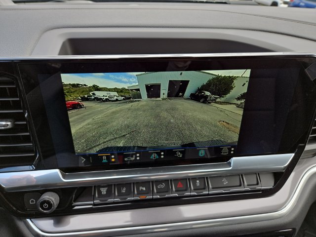 New 2026 Chevrolet Silverado 2500 High Country w/ High Country Premium Package AWD/4WD image 16