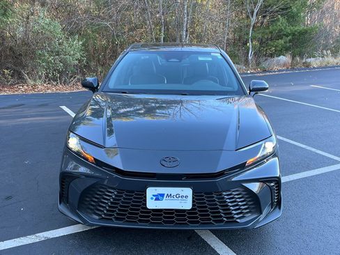 New 2026 Toyota Camry SE w/ Convenience Package image 8