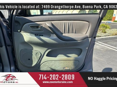 Used 2002 Toyota Sequoia Limited RWD image 45