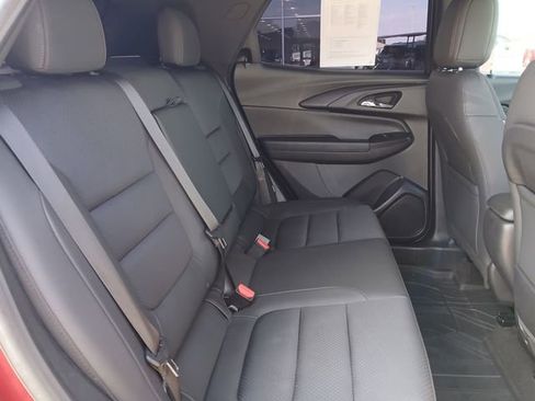 Certified 2022 Chevrolet TrailBlazer RS FWD image 19