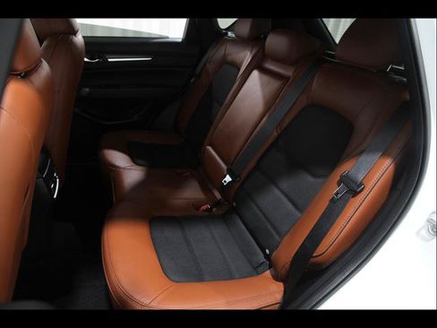 Certified 2024 MAZDA CX-5 Carbon Edition AWD/4WD image 17