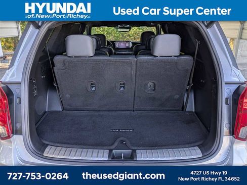 Used 2023 Hyundai Palisade Calligraphy image 12