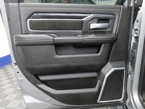 Used 2022 RAM 3500 Laramie image 60