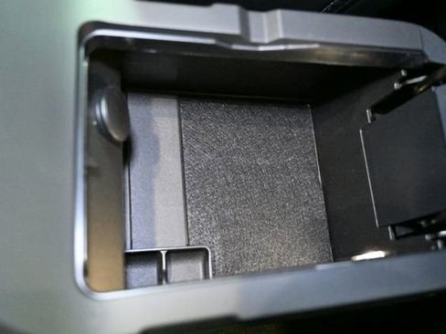 Used 2024 Ford Mustang GT Premium image 25