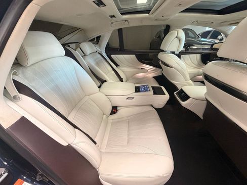 Used 2018 Lexus LS 500 AWD image 58