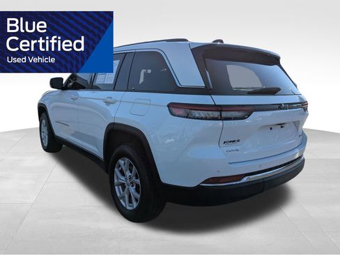 Used 2023 Jeep Grand Cherokee Limited image 8
