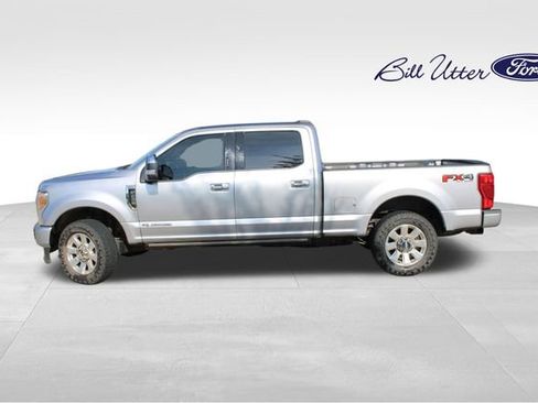 Certified 2020 Ford F250 Platinum w/ FX4 Off-Road Package image 8