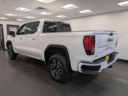 Used 2025 GMC Sierra 1500 AT4 w/ AT4 Premium Package image 6