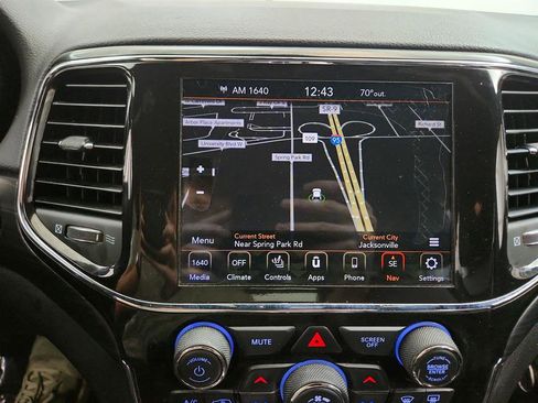 Used 2021 Jeep Grand Cherokee Laredo X AWD/4WD image 19