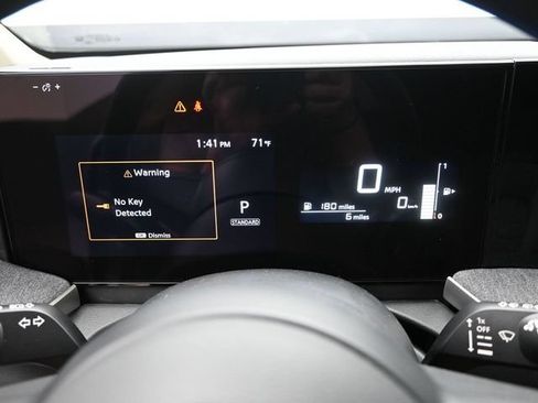 New 2025 Nissan Kicks SV w/ SV Premium Package AWD/4WD image 18