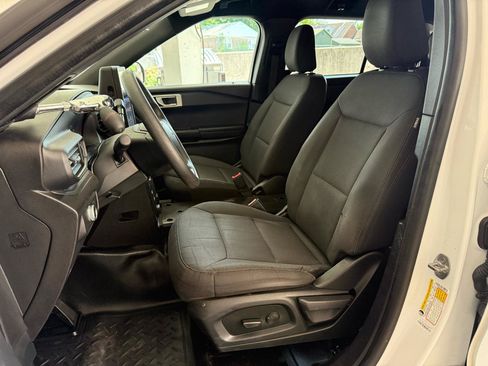 Used 2022 Ford Explorer 4WD Police Interceptor image 19