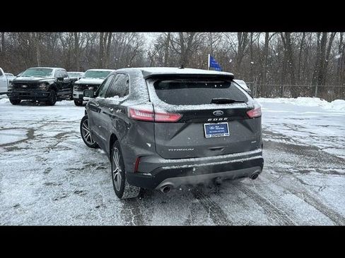 Certified 2023 Ford Edge Titanium w/ Class II Trailer Tow Package AWD/4WD image 5
