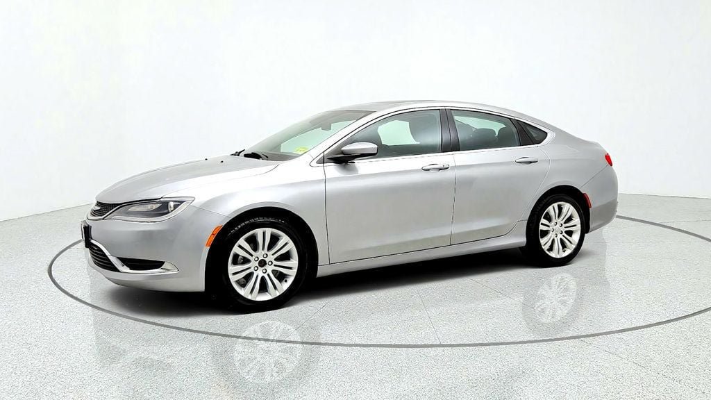 Used 2015 Chrysler 200 Limited w/ Convenience Group FWD image 8