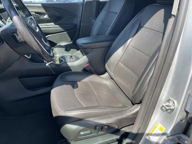 Used 2022 GMC Terrain SLT w/ Infotainment Package II FWD image 26