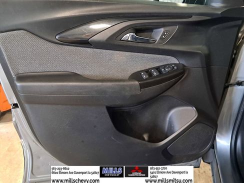 Used 2023 Chevrolet TrailBlazer LT image 9