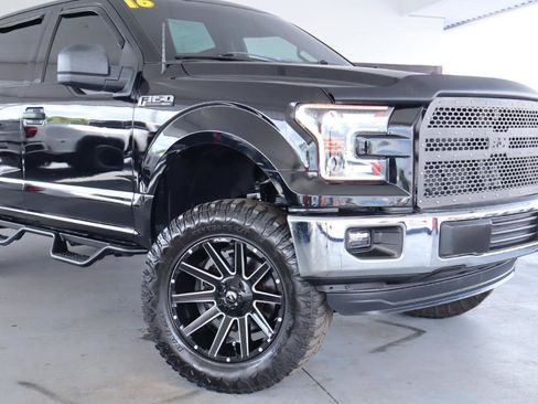 Used 2016 Ford F150 XLT w/ Trailer Tow Package RWD image 2