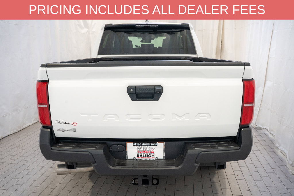 Certified 2024 Toyota Tacoma SR AWD/4WD image 4