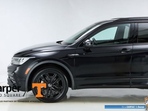 Used 2022 Volkswagen Tiguan SE R-Line FWD image 3