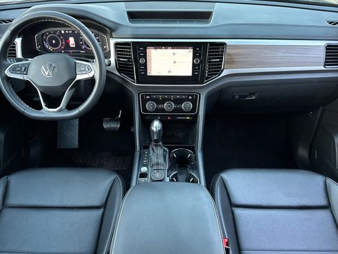 Used 2022 Volkswagen Atlas SEL image 13