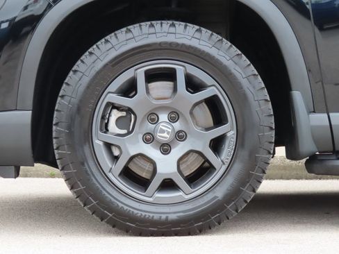 Used 2024 Honda Pilot TrailSport image 14