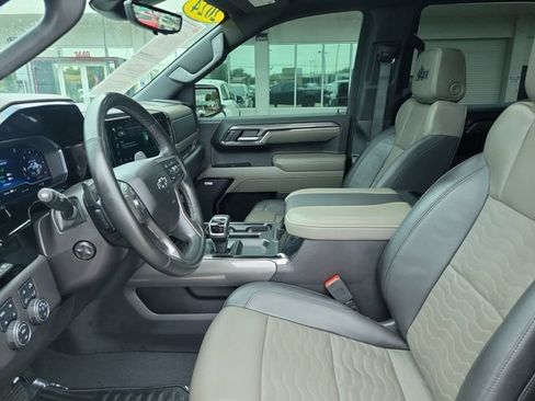 Used 2024 Chevrolet Silverado 1500 ZR2 w/ ZR2 Bison Edition AWD/4WD image 17