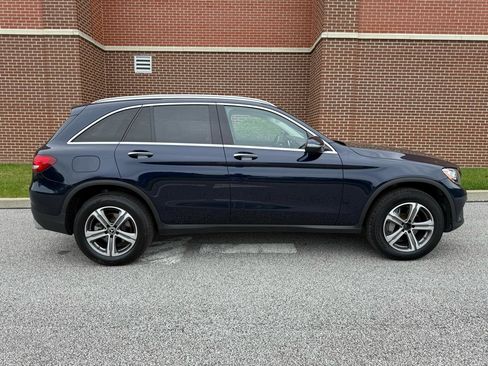 Used 2018 Mercedes-Benz GLC 300 4MATIC image 17