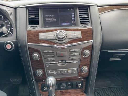 Used 2019 Nissan Armada Platinum image 14