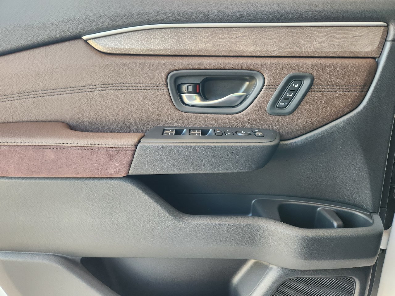 New 2026 Honda Pilot Elite image 16