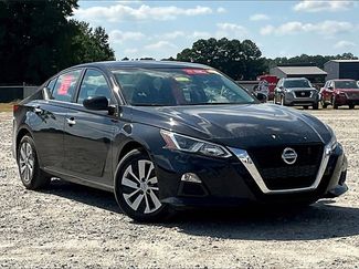 Certified 2021 Nissan Altima 2.5 S w/ Driver Assist Package image 1