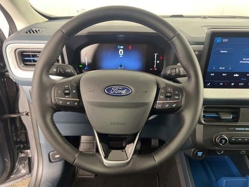 New 2025 Ford Maverick XLT w/ XLT Luxury Package AWD/4WD image 14