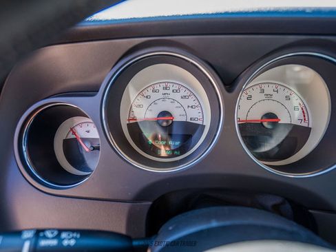 Used 2014 Dodge Challenger R/T image 31