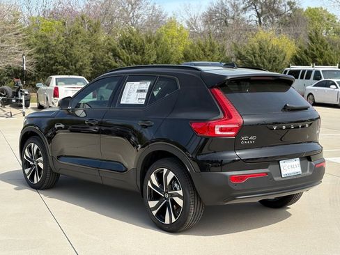 New 2026 Volvo XC40 B4 Plus w/ Protection Package Premier image 5