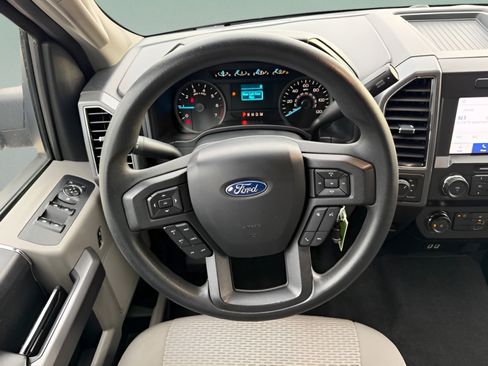Used 2020 Ford F150 XLT AWD/4WD image 12