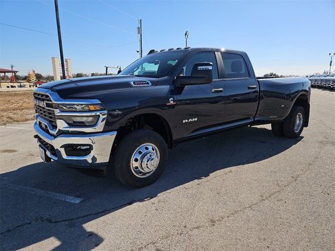 New 2026 RAM 3500 Lone Star image 2