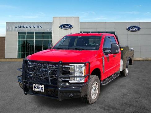 Certified 2025 Ford F350 XLT w/ FX4 Off-Road Package AWD/4WD image 3