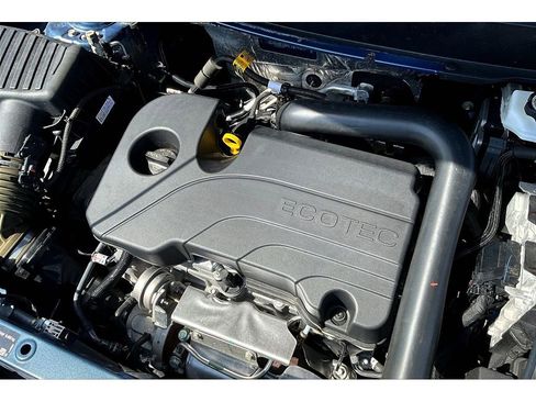 Used 2024 Chevrolet Equinox RS image 32