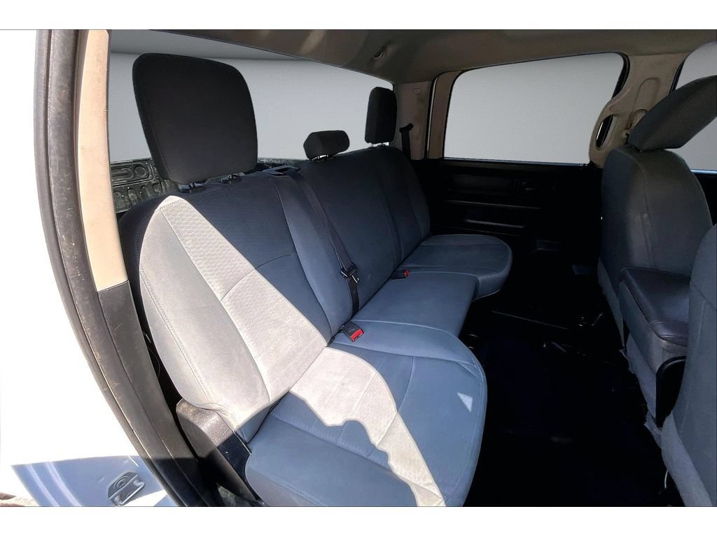 Used 2018 RAM 3500 Tradesman w/ Chrome Appearance Group AWD/4WD image 40